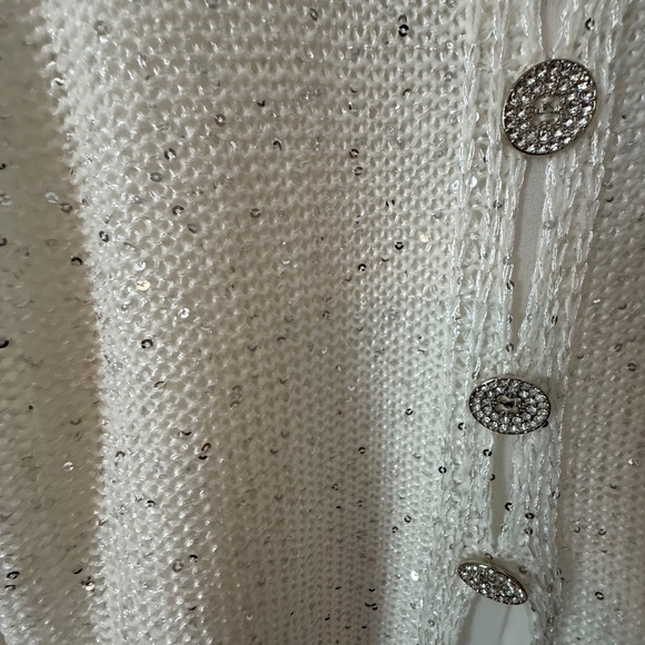 Simple Couture Sparkle White Sweater Sz Medium NWT - Picture 8 of 8
